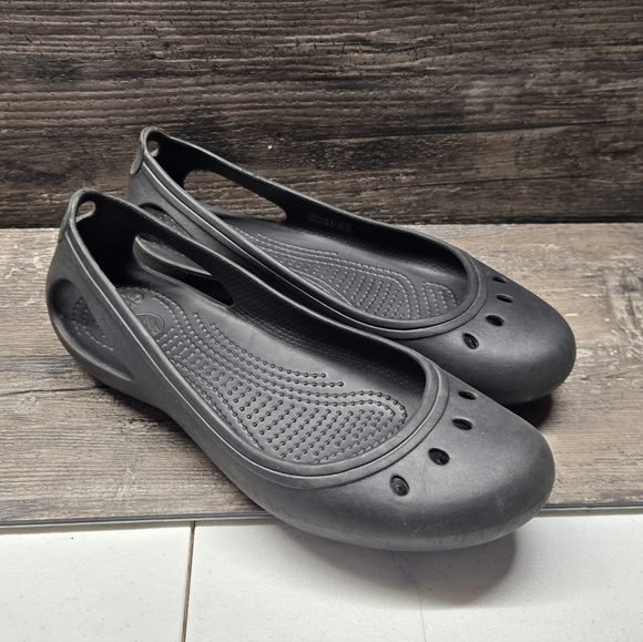 Crocs Kadee Black Flat Slip On Shoes Women’s Size 8 Sandals - Picture 1 of 6